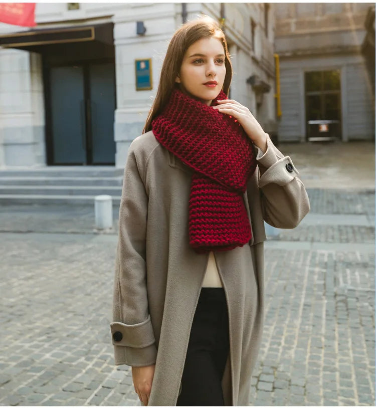 Merinda | Women’s Chunky Knit Wool Blend Scarf
